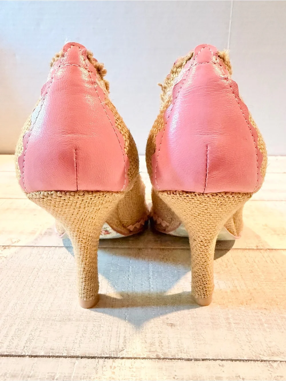 Irregular Choice Burlap Heels Size 38.5 Tan Brown Pink Ric Rac Trim Retro Pinup